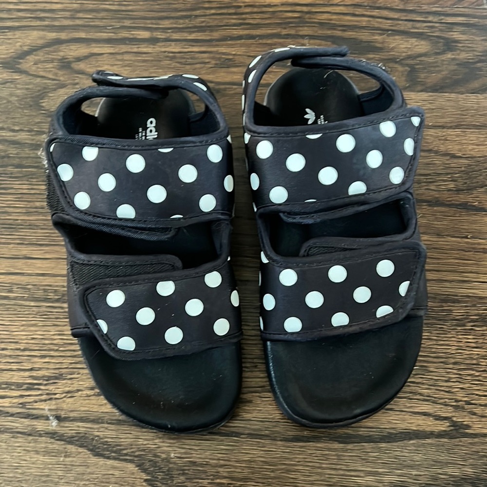 Adidas sneaker sandals